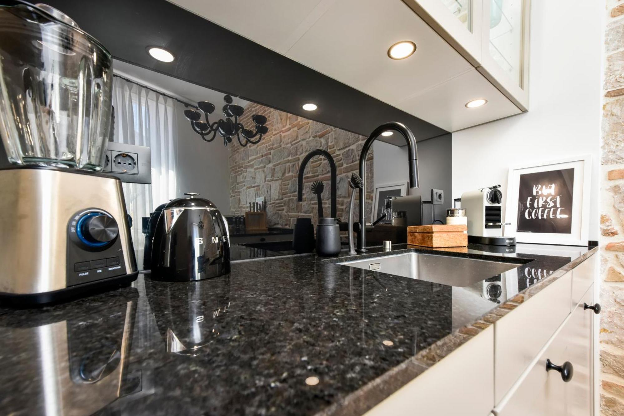 רוביני Luxury Apartment Sunce מראה חיצוני תמונה